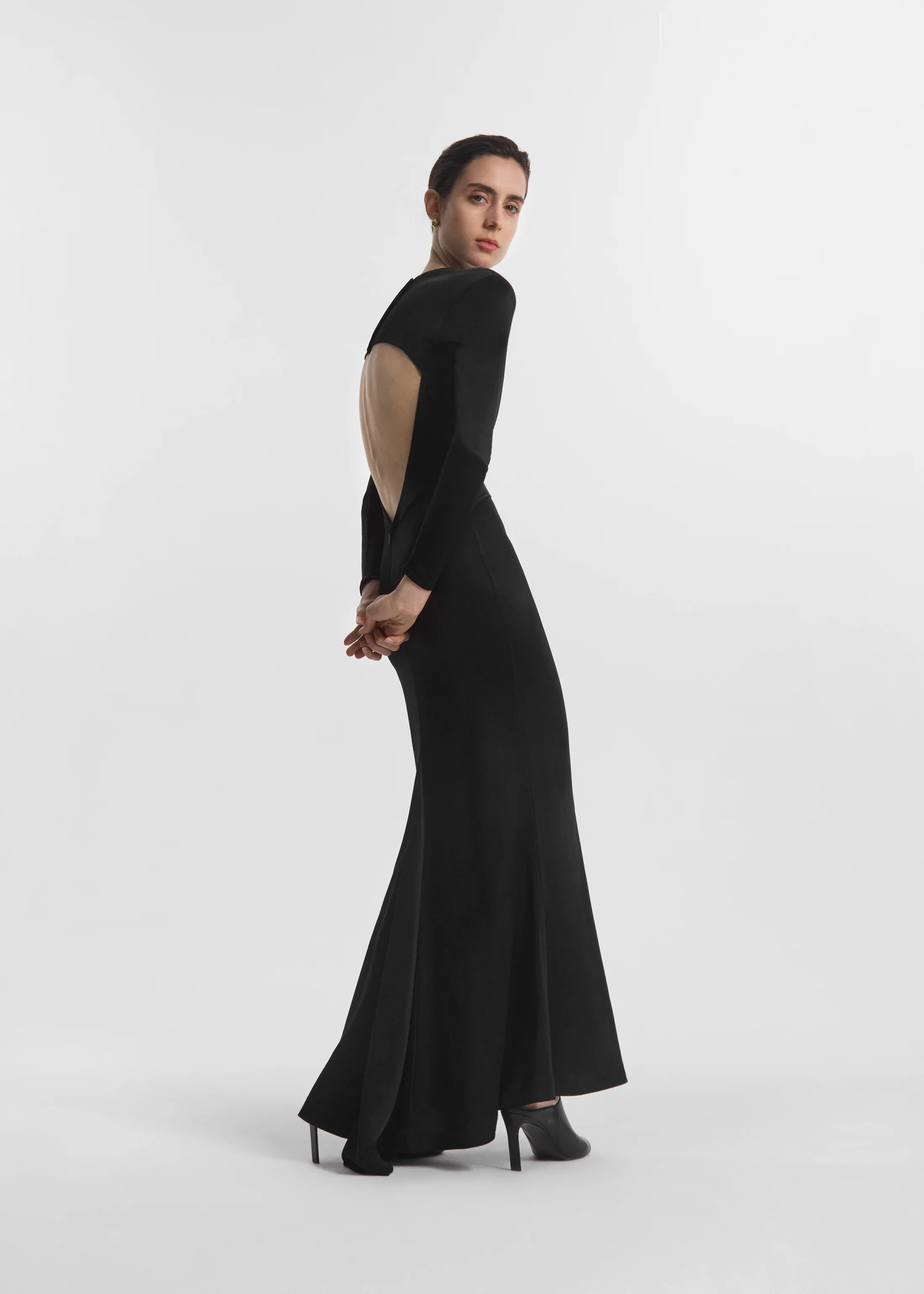Backless Column Dress in Viscose Shine - Black - Image 4