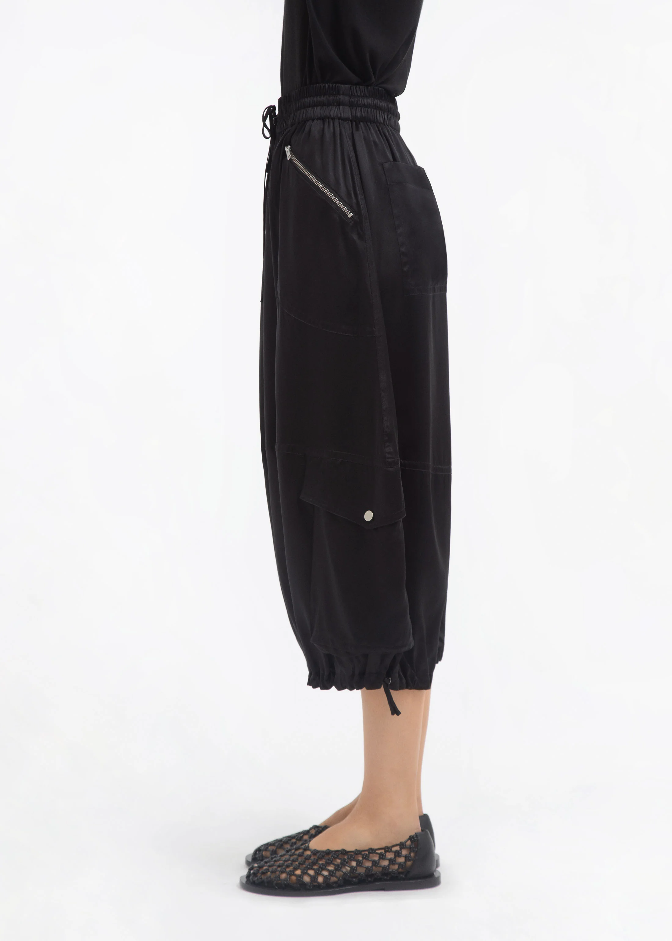 Braies Pant in Silk Charmeuse - Black - Image 4