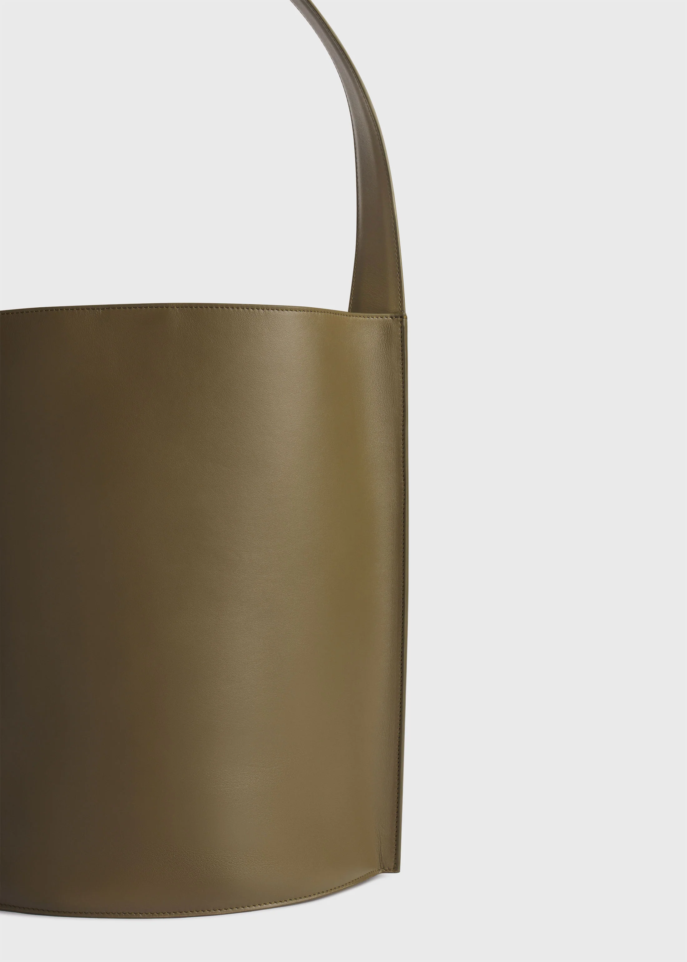 Bucket Tote Bag in Leather - Olive - Image 3
