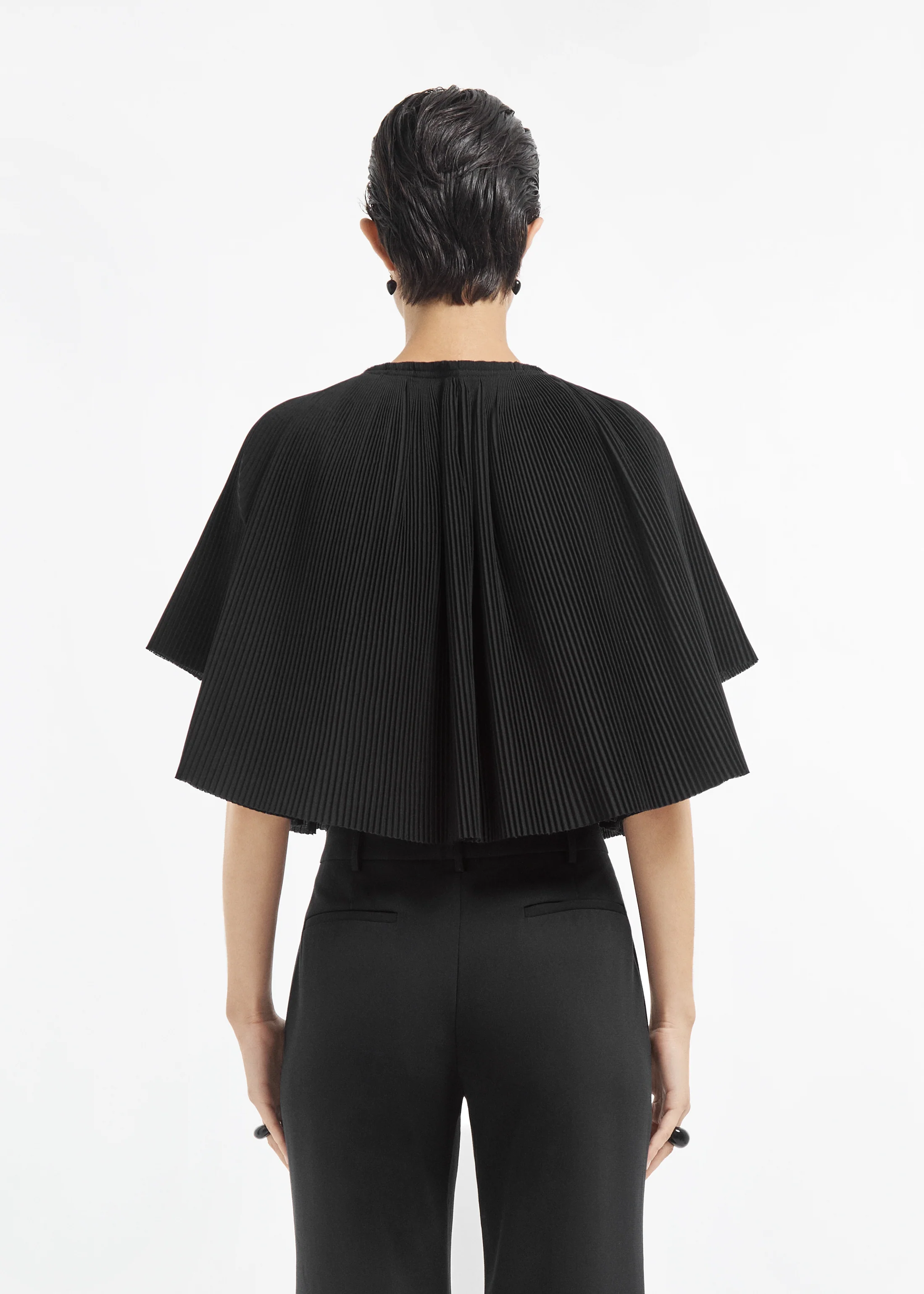 Crinkle Cut Cape Top in Plisse - Black - Image 3