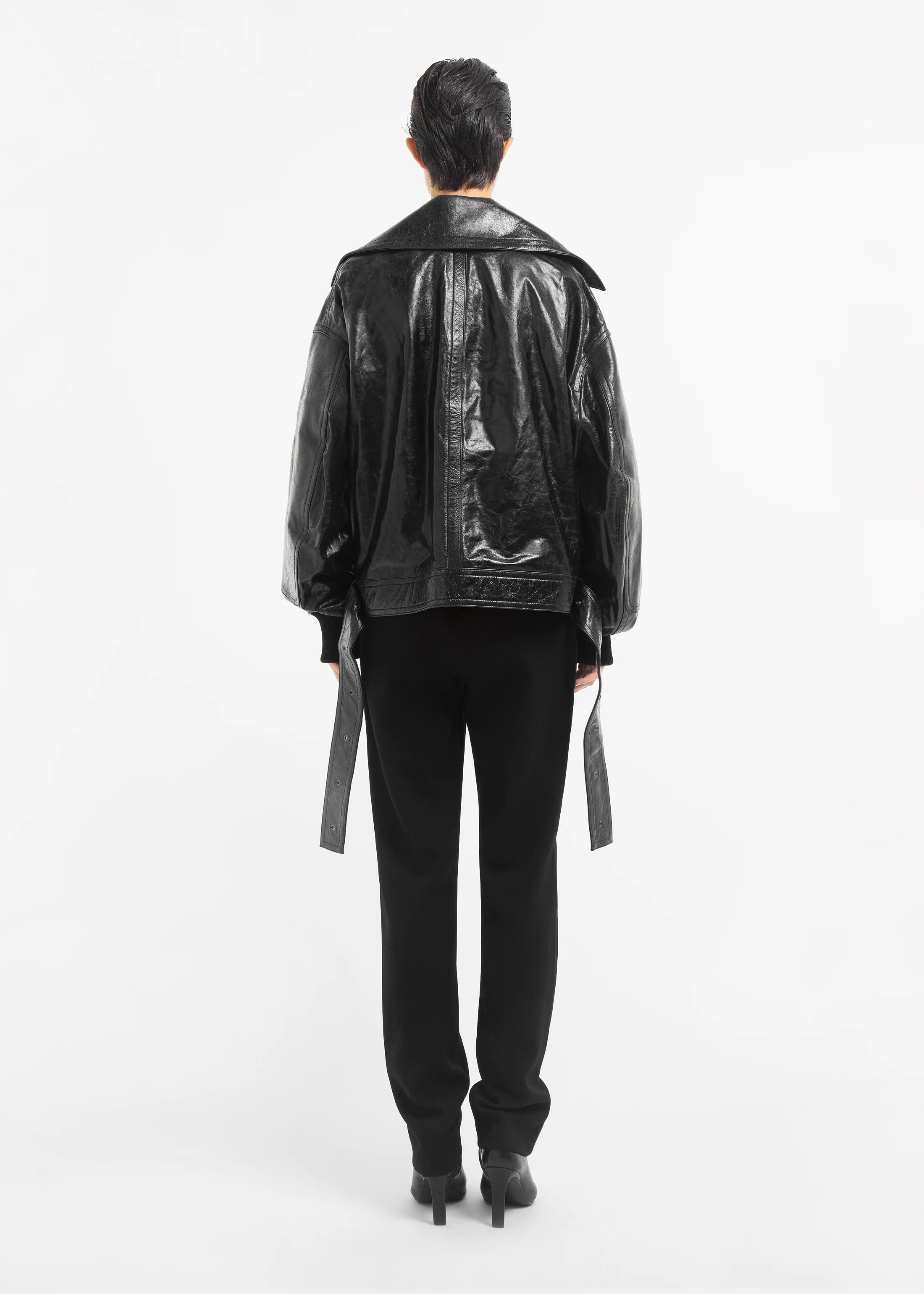Oversized Engineered Bomber in Leather - Black - Image 4