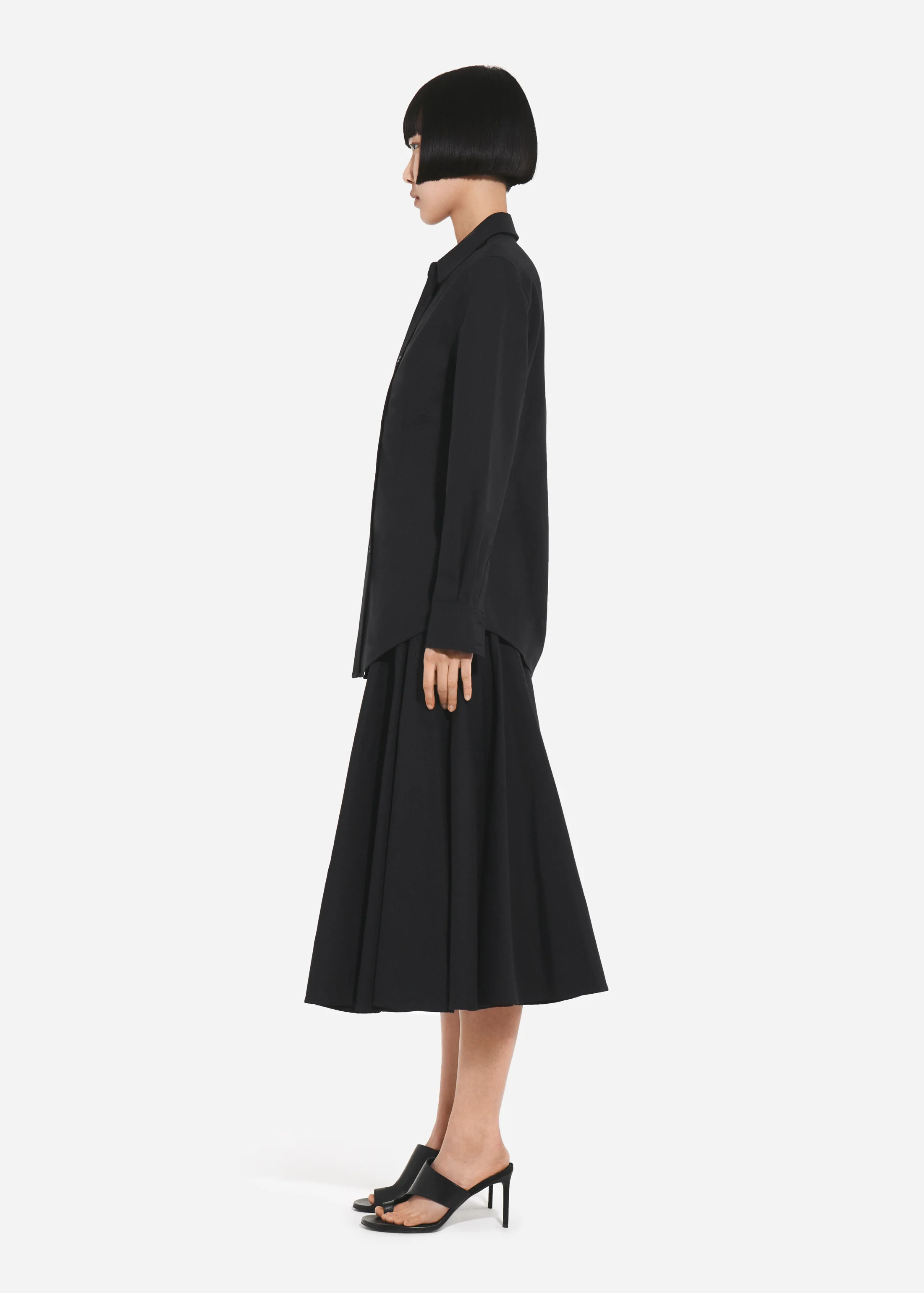 Godet Midi Skirt in Cotton Pique - Black - Image 2