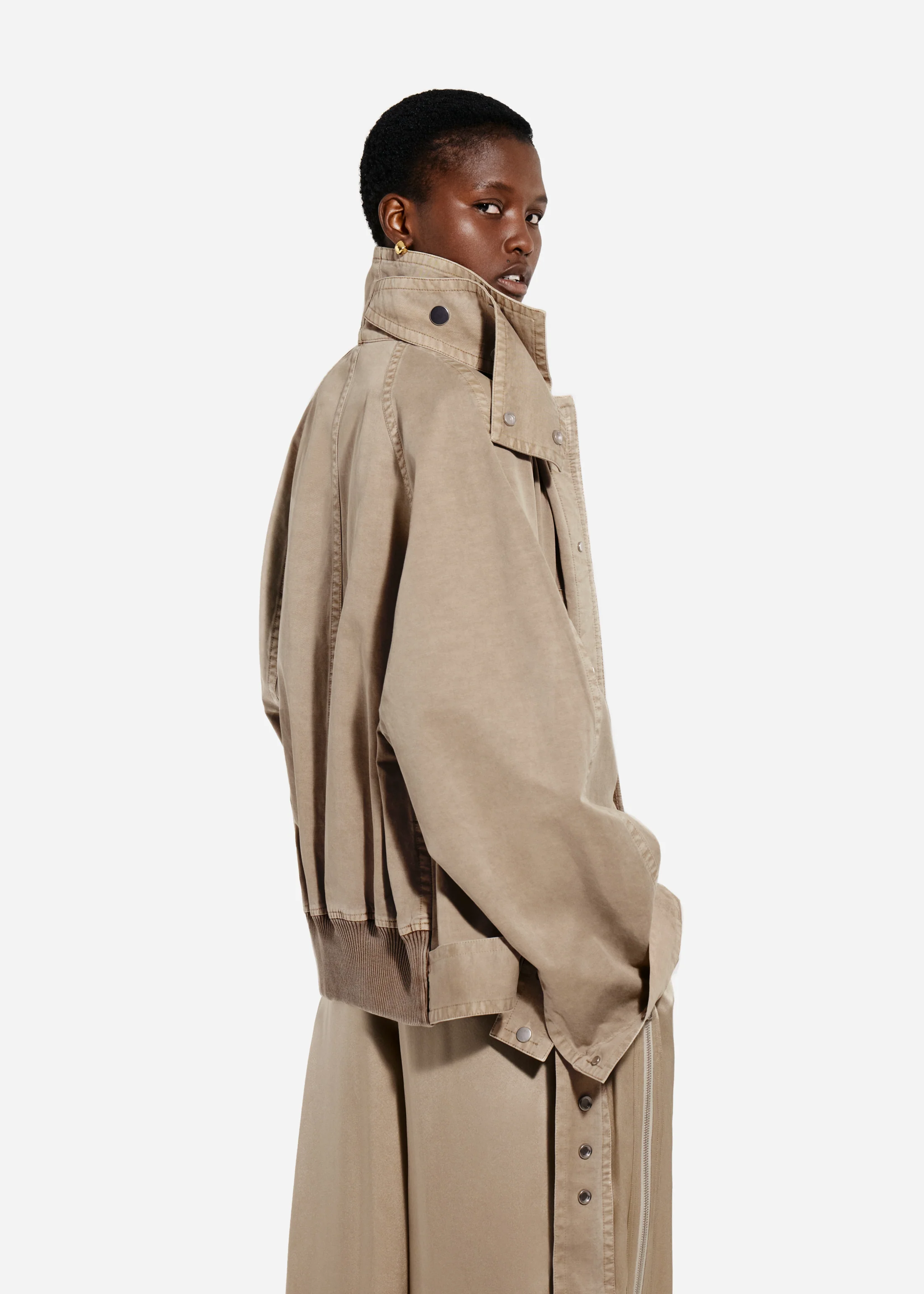 Raglan Workwear Bomber in Cotton - Chestnut - Image 2
