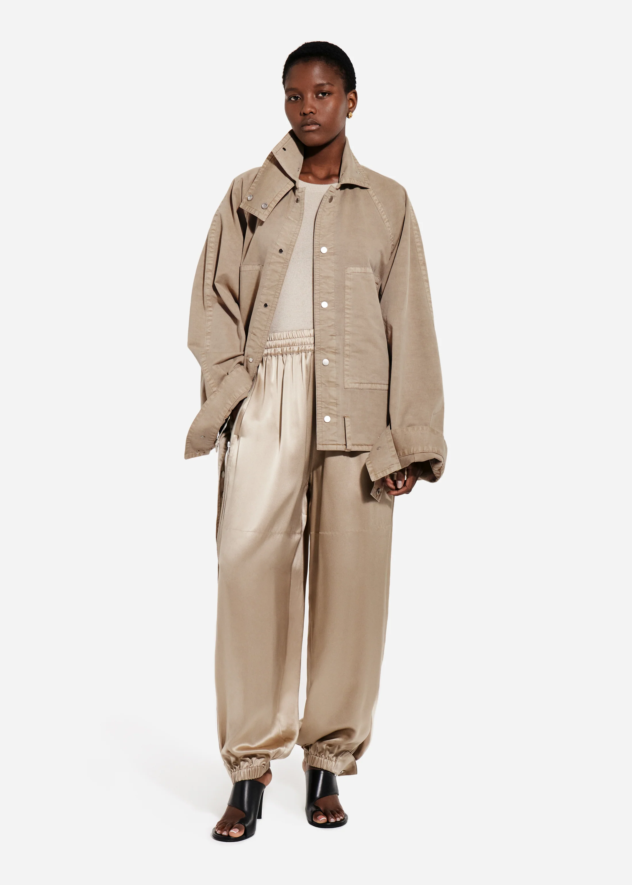 Raglan Workwear Bomber in Cotton - Chestnut - Image 4