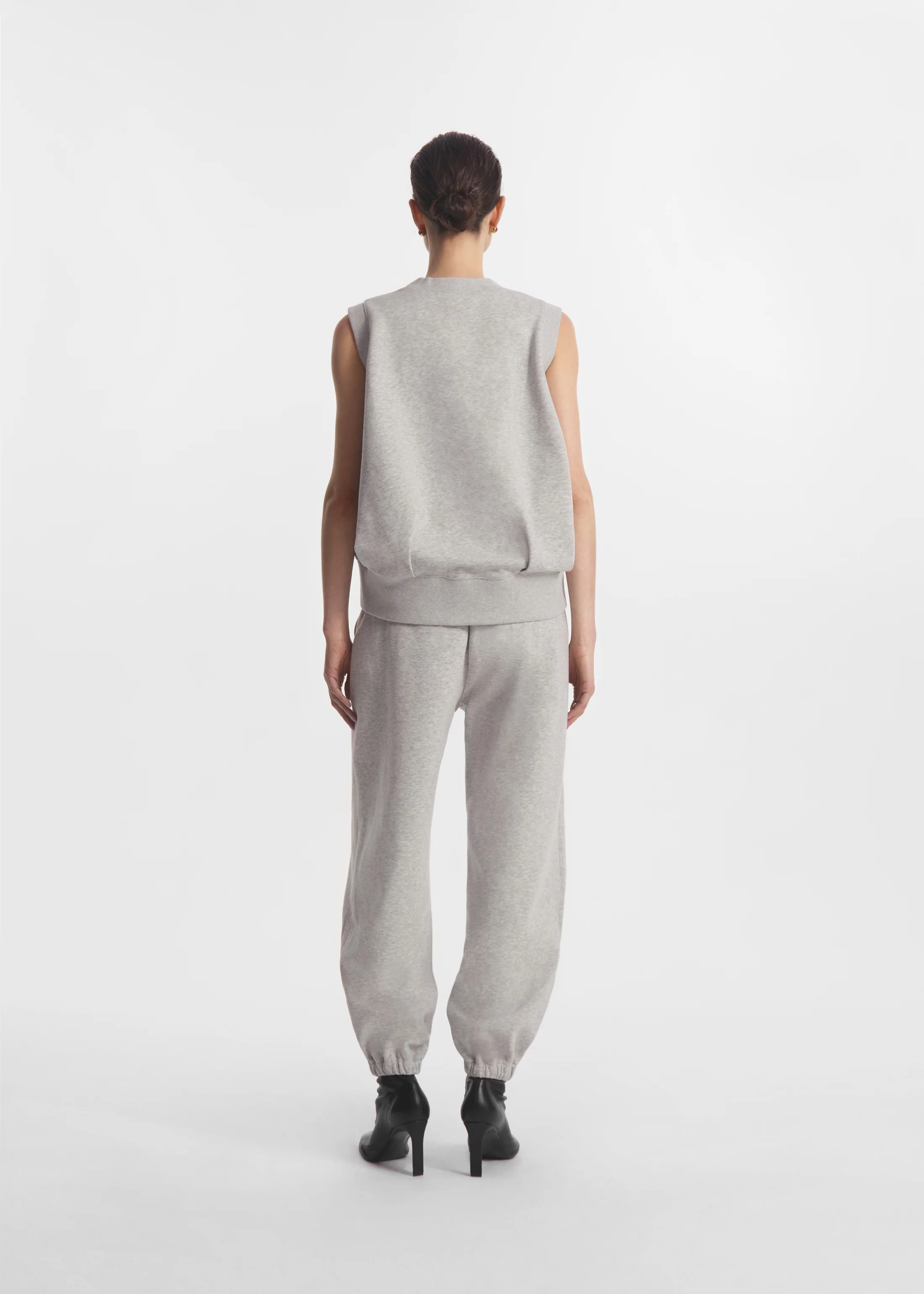 Sleeveless Sweatshirt in Scuba - Heather Grey - Image 3