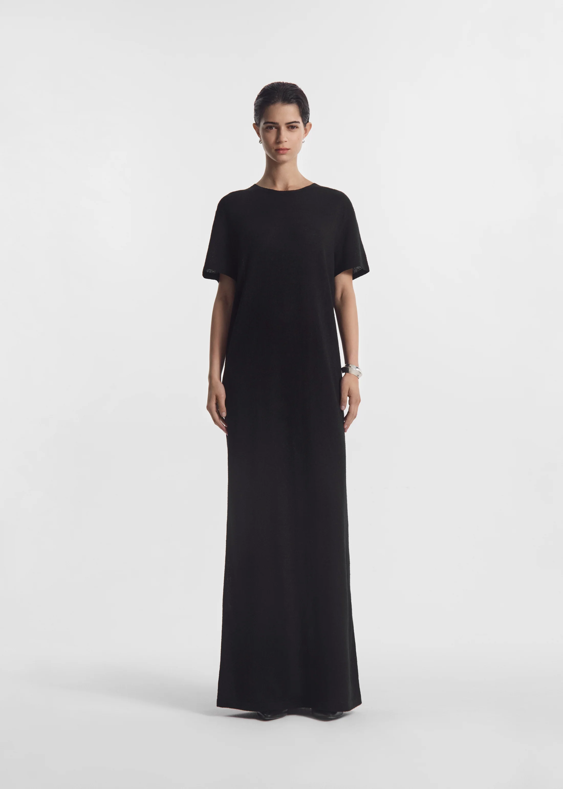T-Shirt Dress in Silk Linen - Black - Image 3